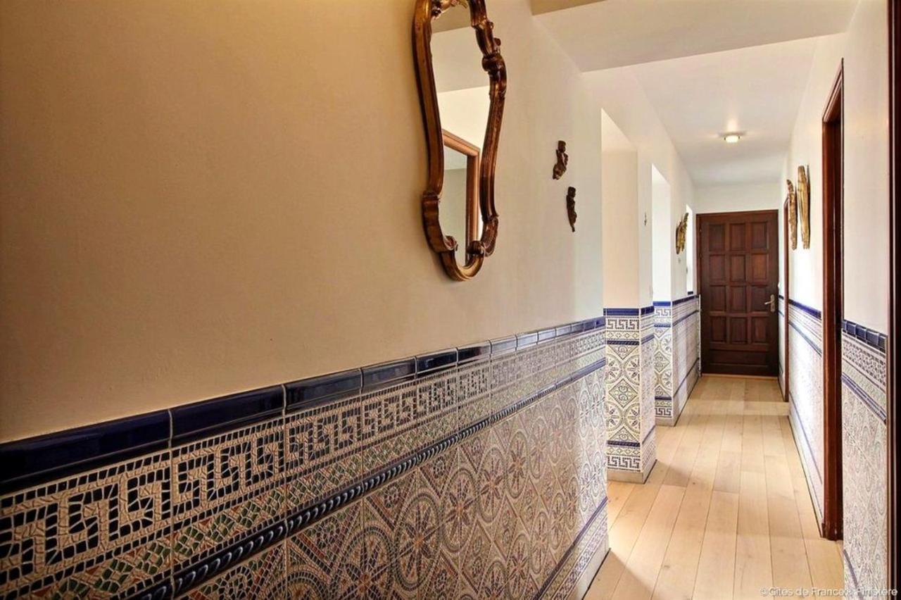 Maison Spacieuse A Plougonven Avec Jacuzzi Et Jardin Exteriör bild